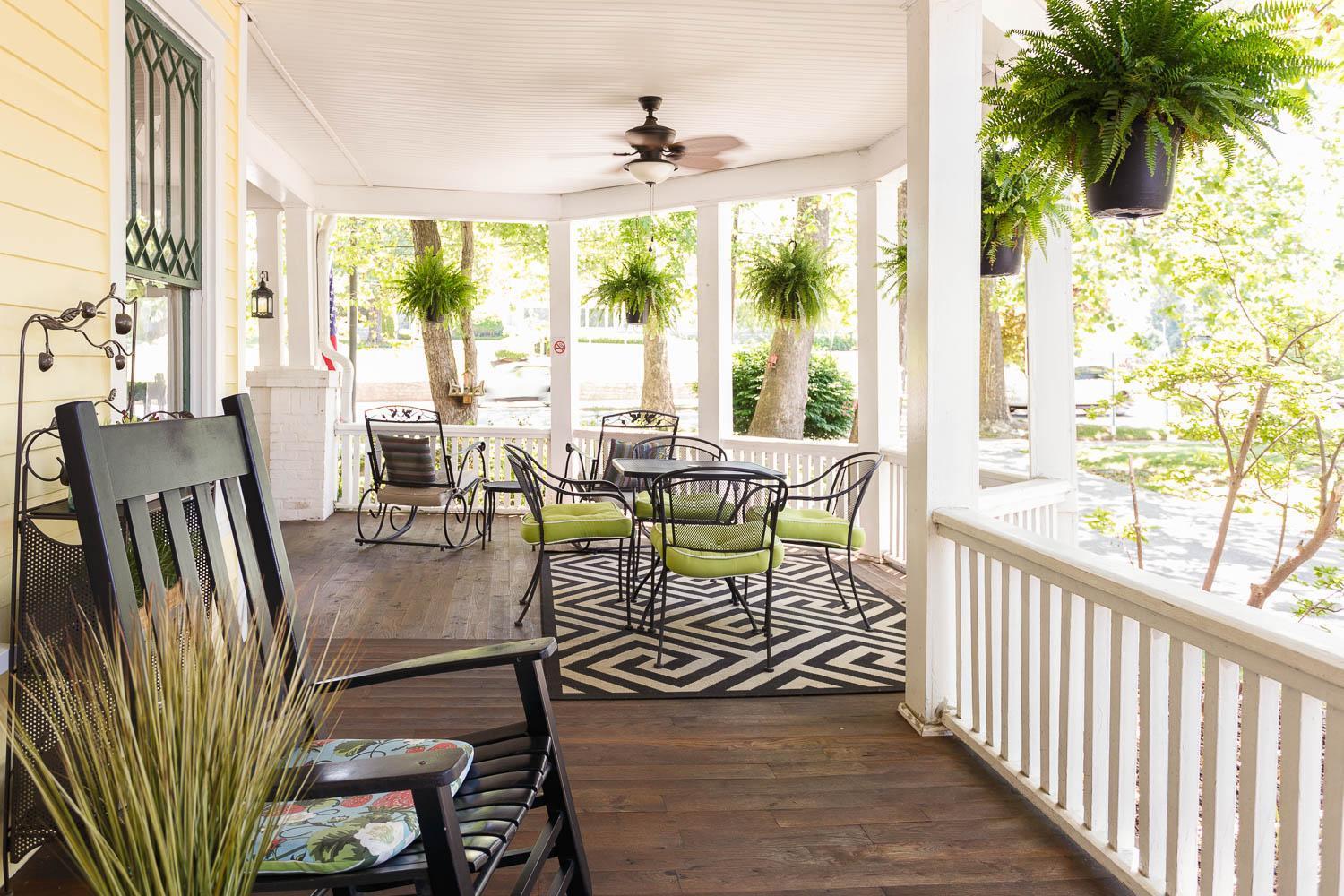 The Charleston Inn Hendersonville Nc Экстерьер фото