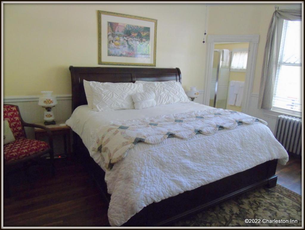 The Charleston Inn Hendersonville Nc Экстерьер фото