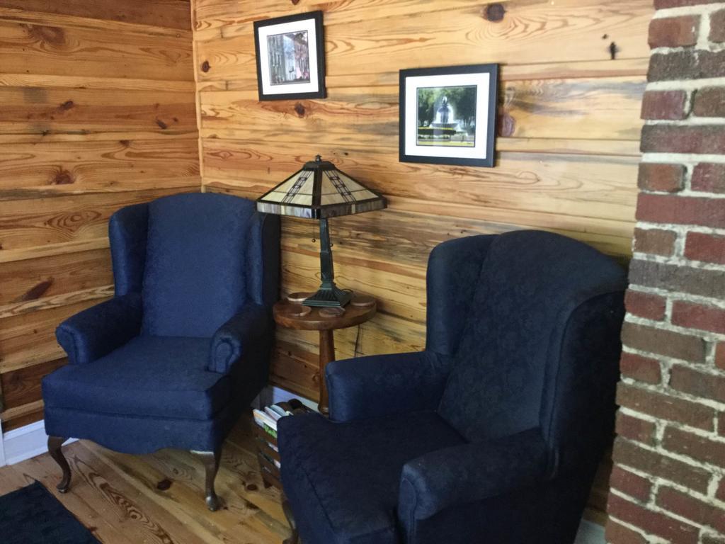 The Charleston Inn Hendersonville Nc Экстерьер фото
